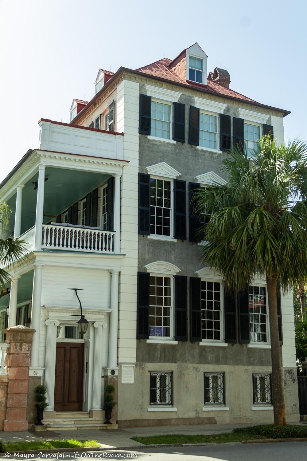 A historic house with a piazza addition